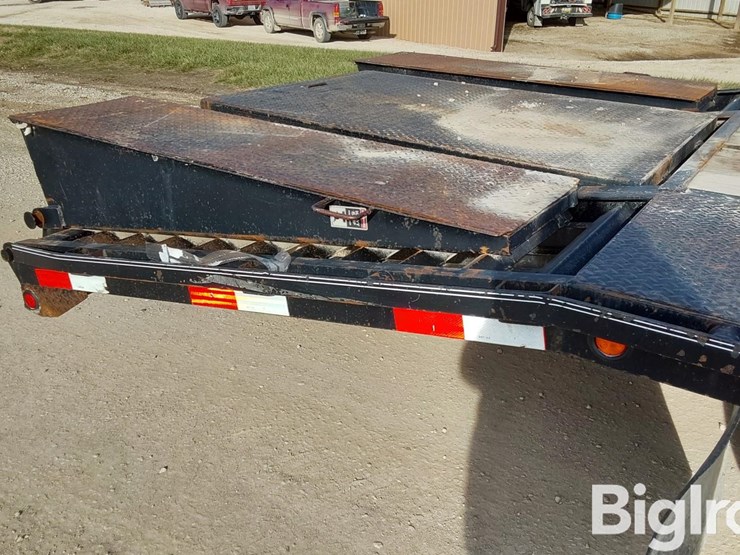 2014-lamar-t/a-30'-flatbed-trailer-image-16