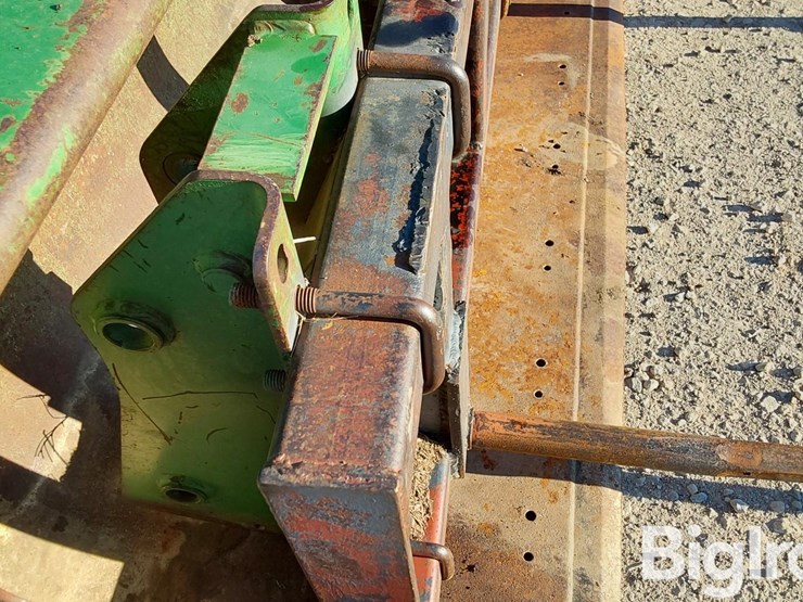 john-deere-2355-image-16