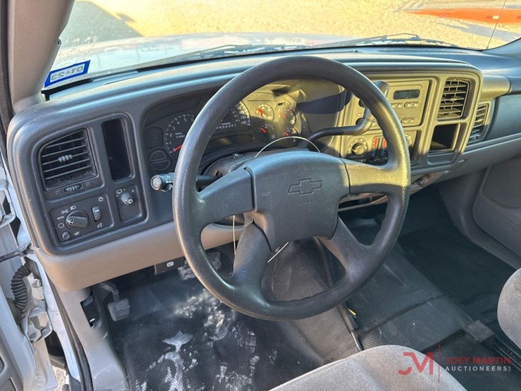 chevrolet-tahoe-image-14