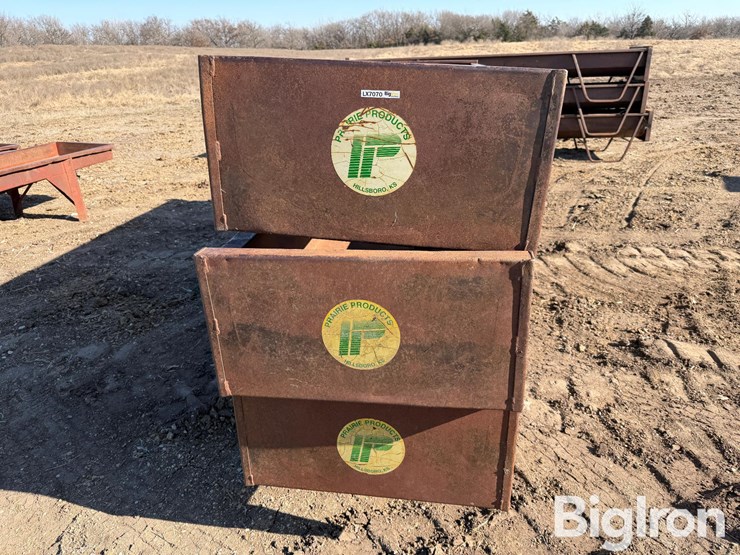 prairie-products-12'-steel-feed-bunks-image-2