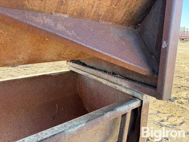 prairie-products-/-coop-12'-steel-feed-bunks-image-12