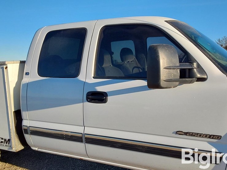 chevrolet-silverado-2500-image-13