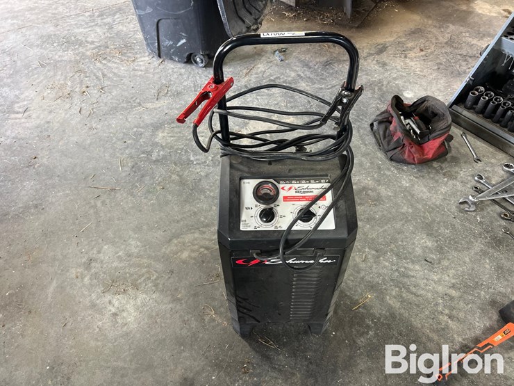 schumacher-6v/12v-battery-charger-image-2