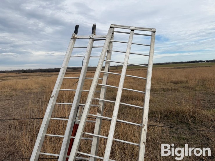 lite-products-72"-aluminum-loading-ramps-image-10