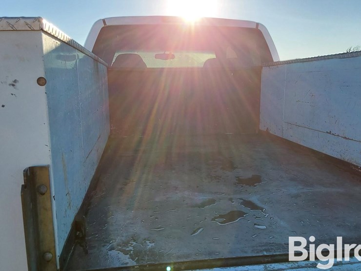 chevrolet-silverado-2500-image-20