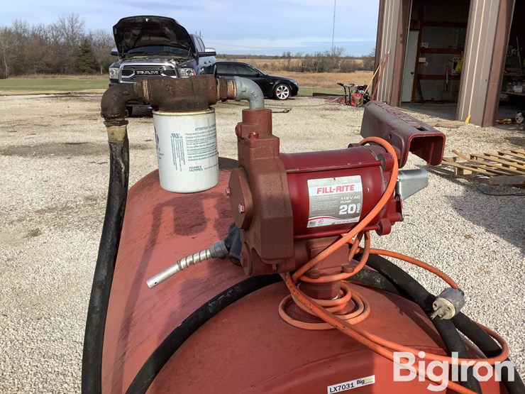 300-gallon-fuel-tank-w/fill-rite-pump-image-15