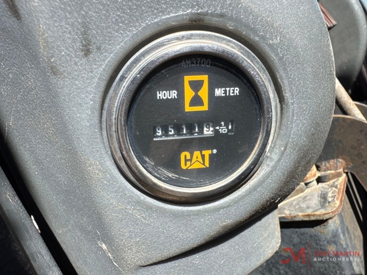 caterpillar-it28g-image-28