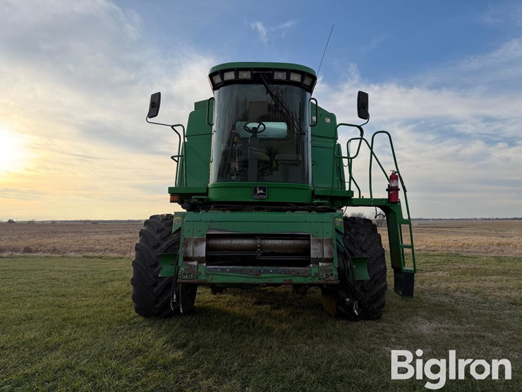 john-deere-9550-image-2