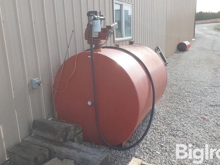 500-gallon-fuel-tank-w/fill-rite-pump-image-1