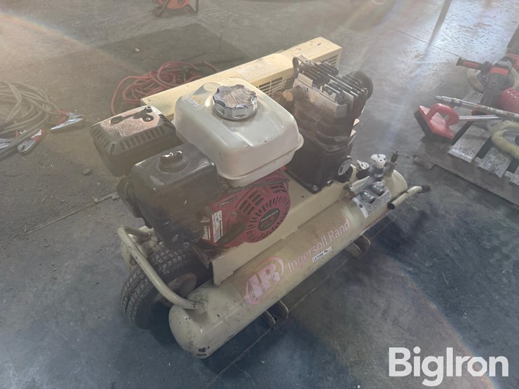 ingersoll-rand-gas-powered-air-compressor-image-3