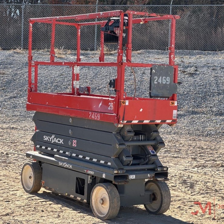 2021 SKYJACK SJ3226 ELECTRIC SCISSOR LIFT