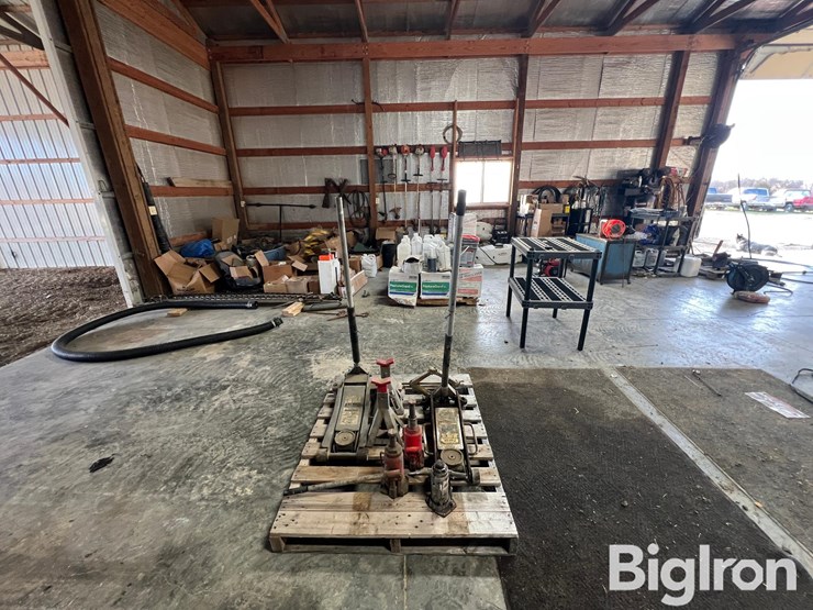 jacks-&-stands-image-4