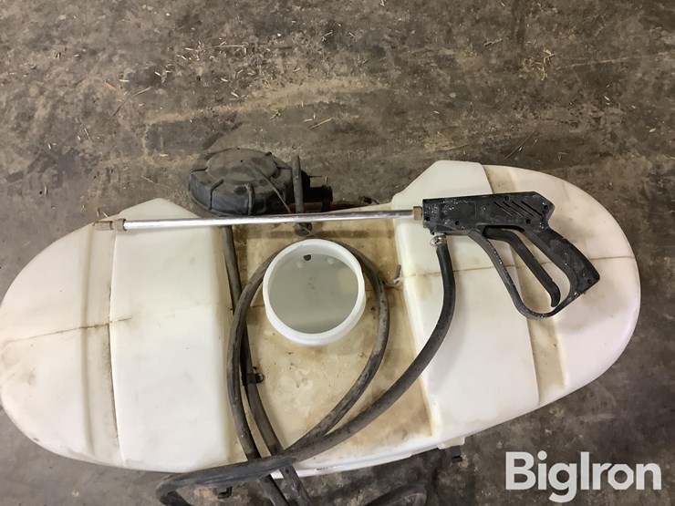 fimco-25-gallon-atv-sprayer-image-11