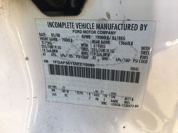 ford-f550-xl-image-31