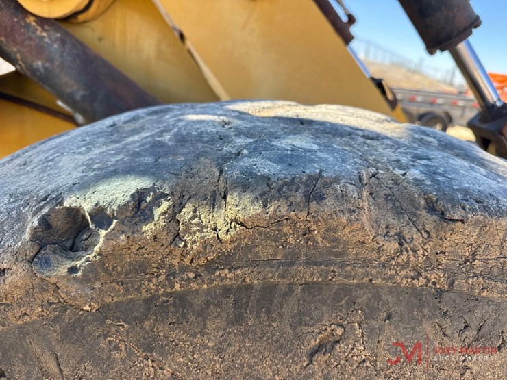 caterpillar-it28g-image-14