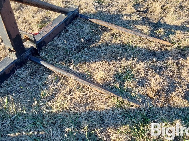 3-pt-mounted-bale-spear-image-17