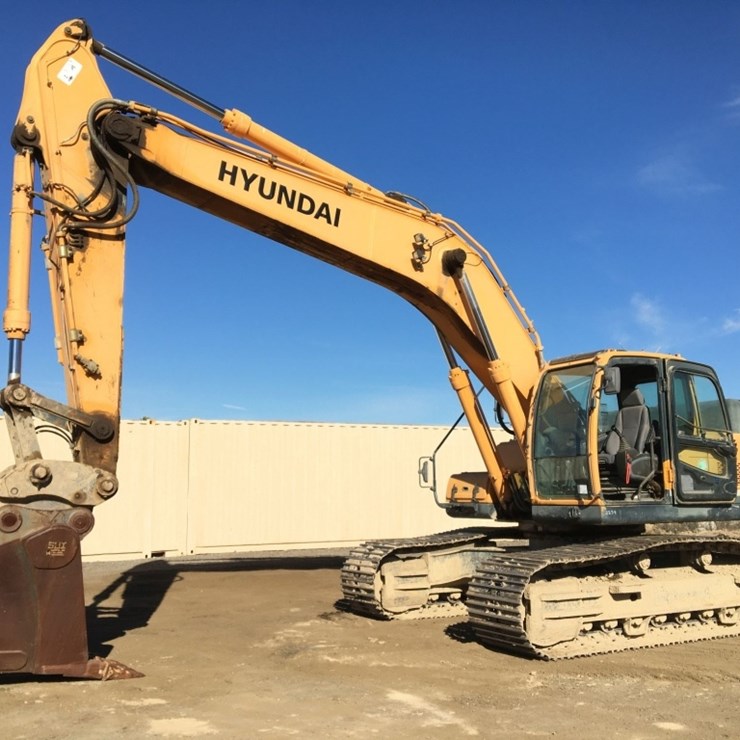 2013 Hyundai 330LC-9A Excavator,