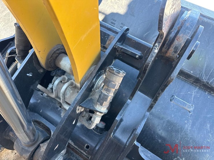 caterpillar-420-xe-image-25