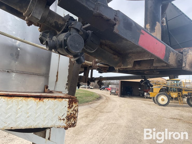 willmar-765ht-image-12