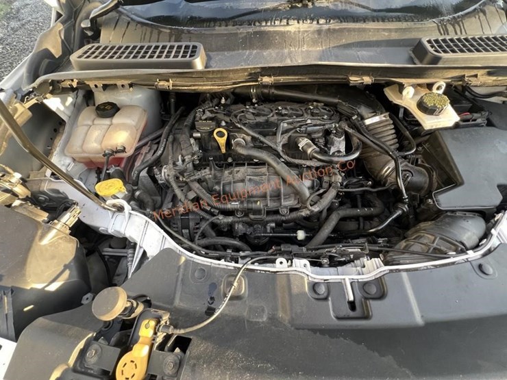 ford-escape-se-image-30