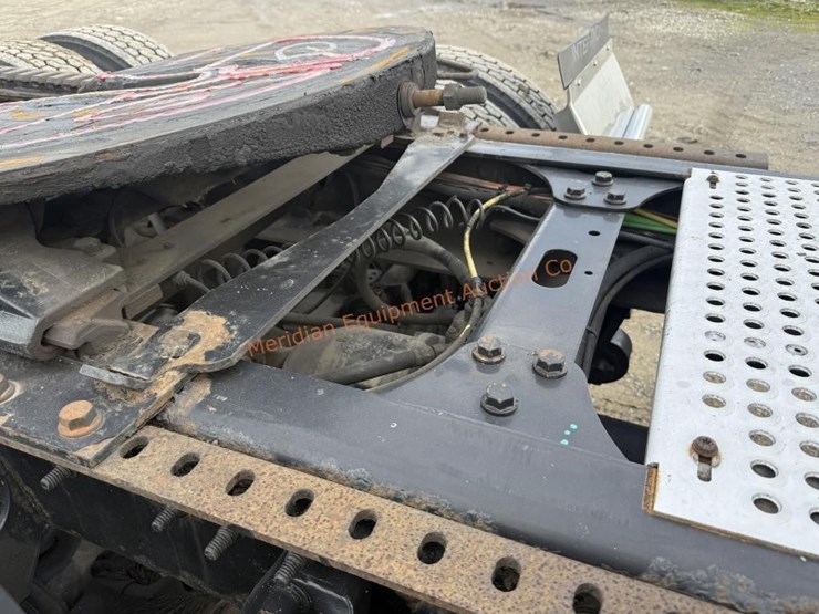 international-prostar-image-25