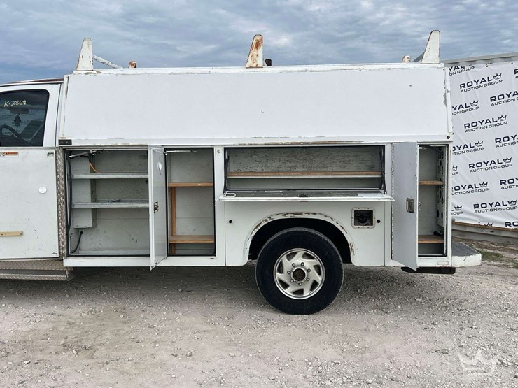 2006-ford-e350-image-19