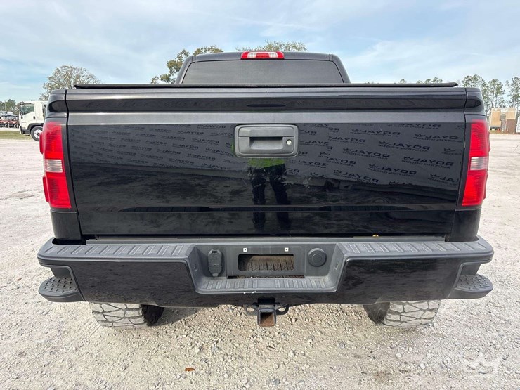 2017-gmc-sierra-1500-image-34