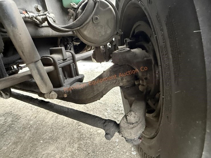 international-prostar-image-28