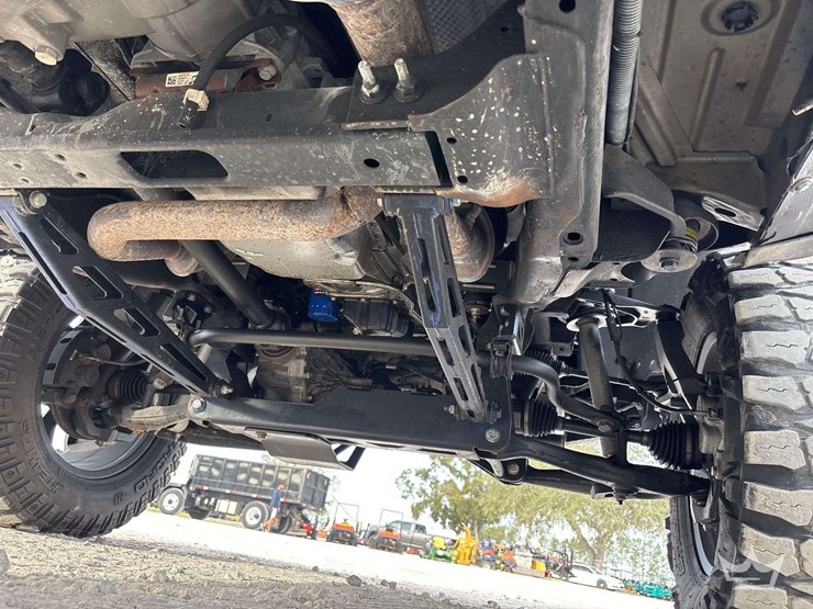 2017-gmc-sierra-1500-image-29