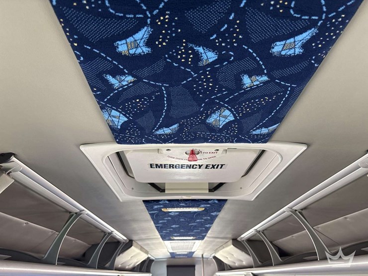 2013-ford-f550-image-18