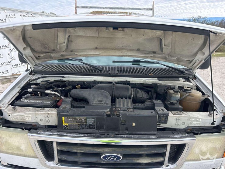 2006-ford-e350-image-7