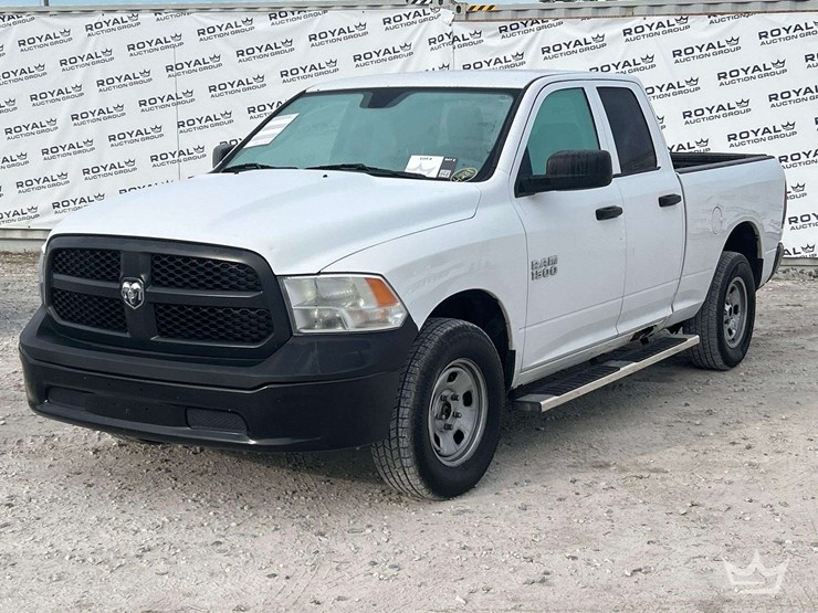 2018-dodge-1500-image-1
