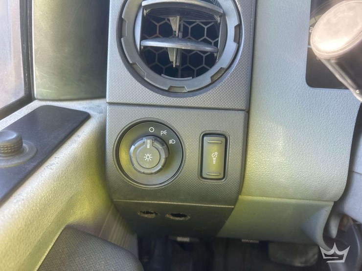 2012-ford-f250-image-18