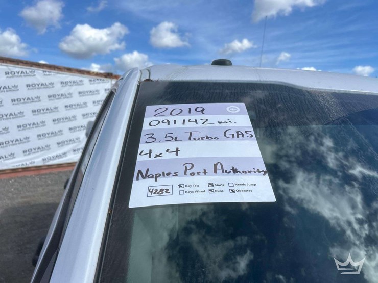 2019-ford-f150-image-24