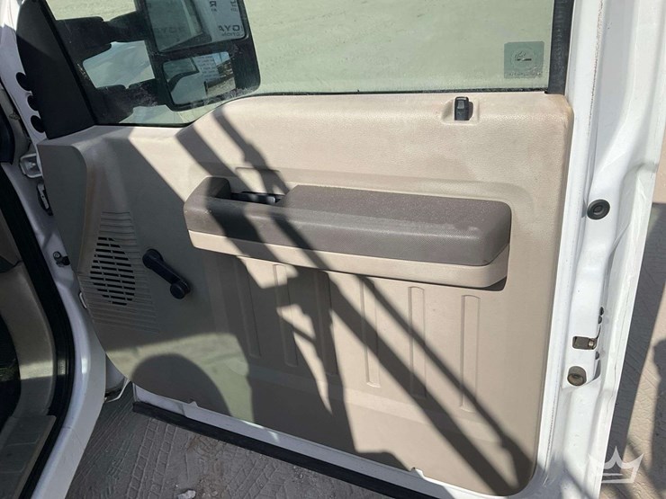 2008-ford-f250-image-19