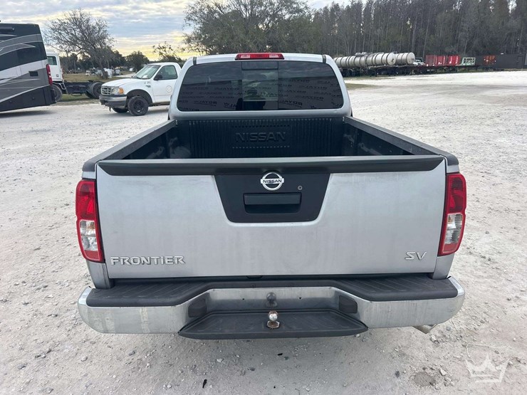 2006-nissan-frontier-image-20