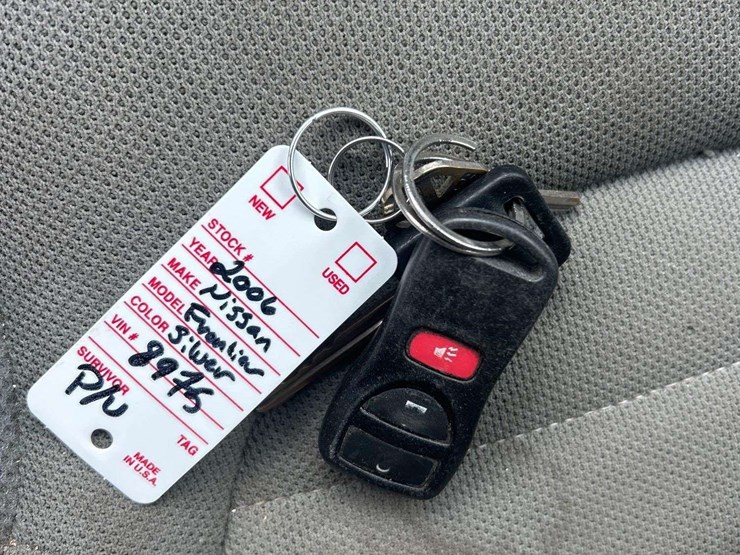 2006-nissan-frontier-image-23