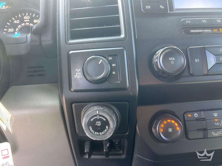 2019-ford-f150-image-30