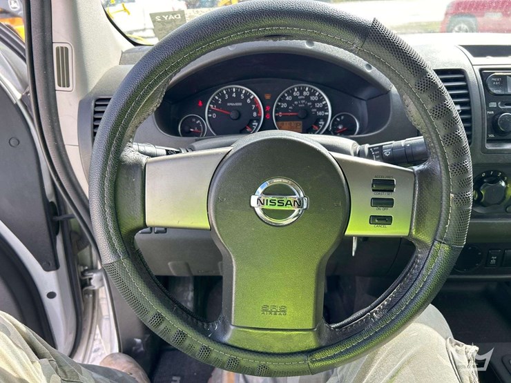 2006-nissan-frontier-image-13