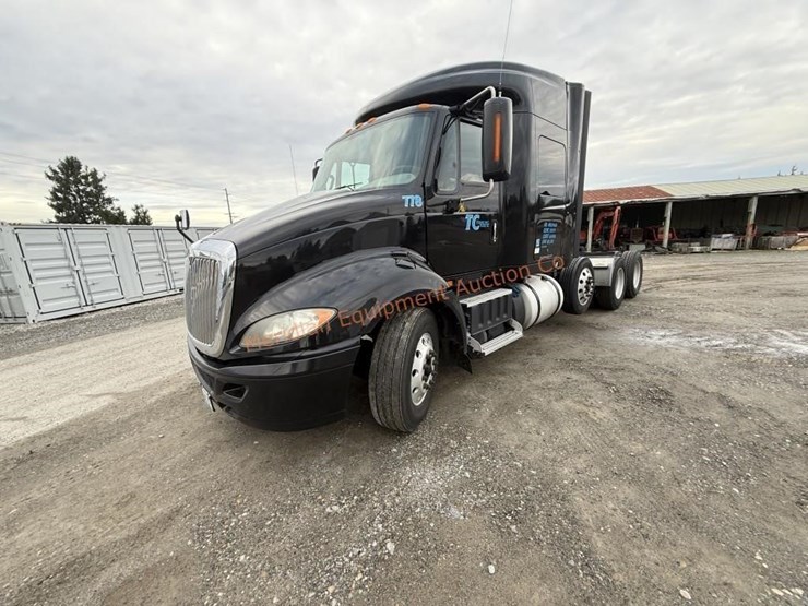 2017-international-prostar-image-15