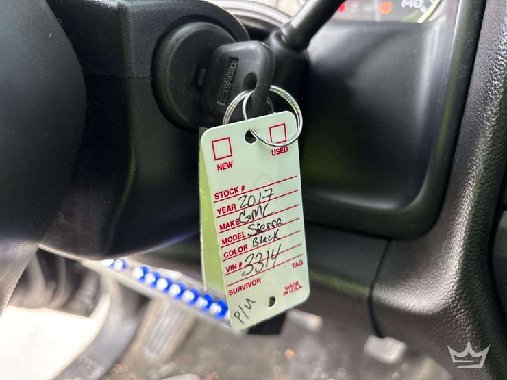 2017-gmc-sierra-1500-image-37