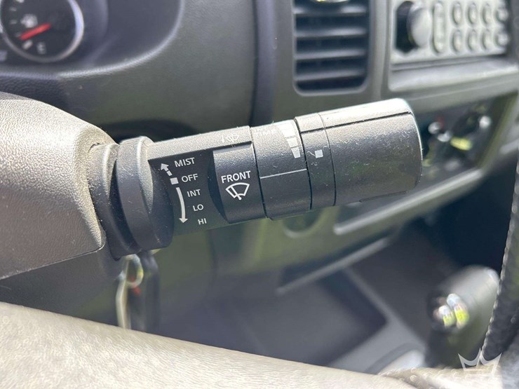 2006-nissan-frontier-image-15