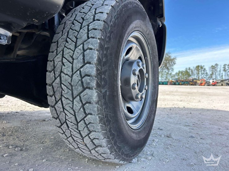 2015-ford-f350-image-25