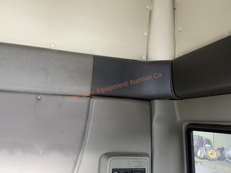 2017-international-prostar-image-51