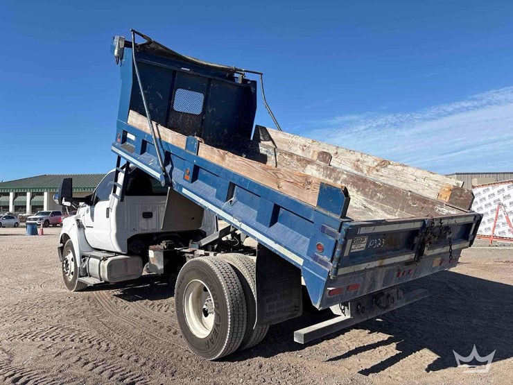 2017-ford-f650-image-4