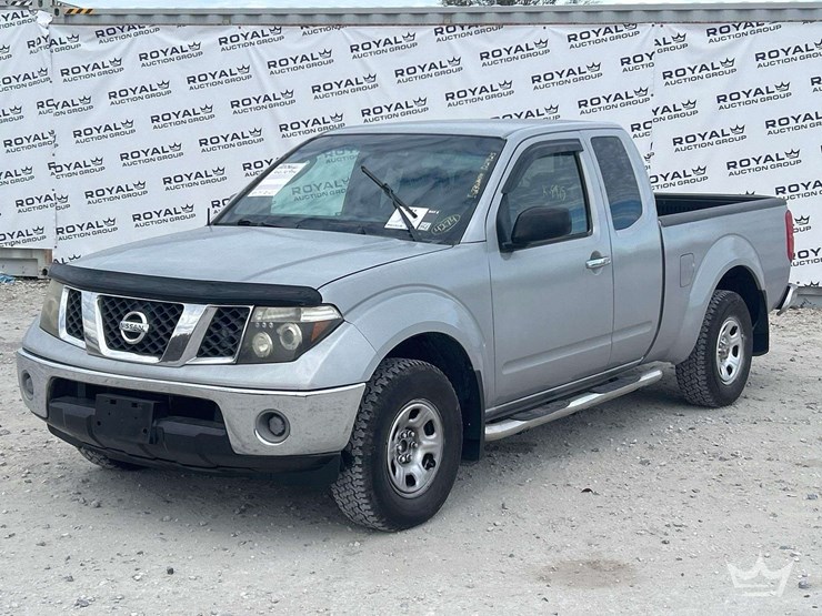 2006-nissan-frontier-image-1