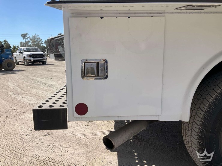 2008-ford-f250-image-27