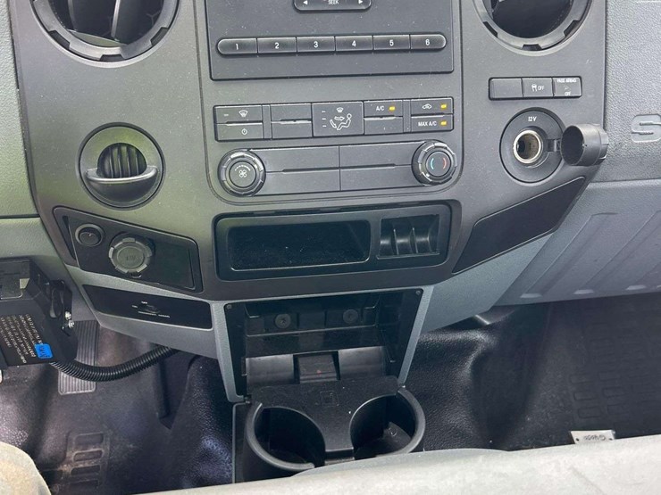 2015-ford-f250-image-17