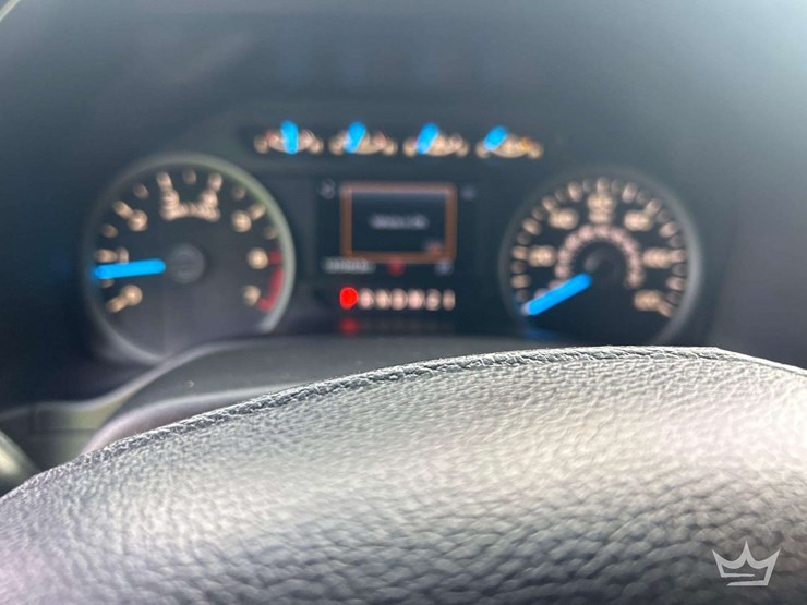 2017-ford-f150-image-12