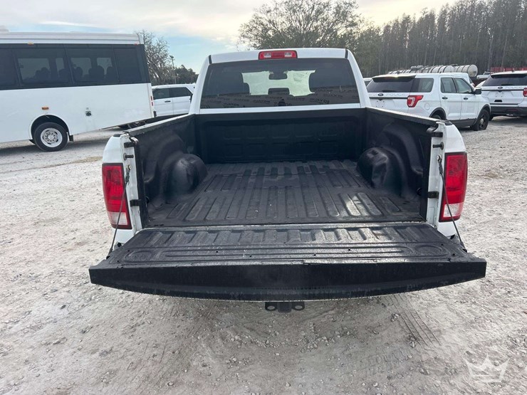 2018-dodge-1500-image-20